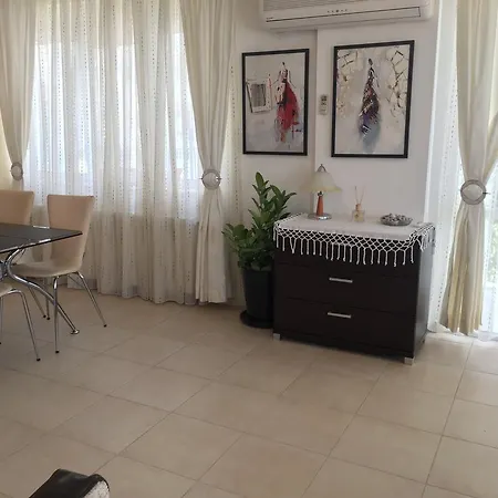 Utopia Apartment